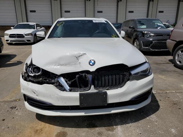 WBAJE7C58KWW04544 - 2019 BMW 540 XI WHITE photo 5