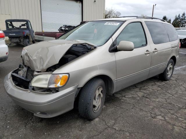 2003 TOYOTA SIENNA LE, 