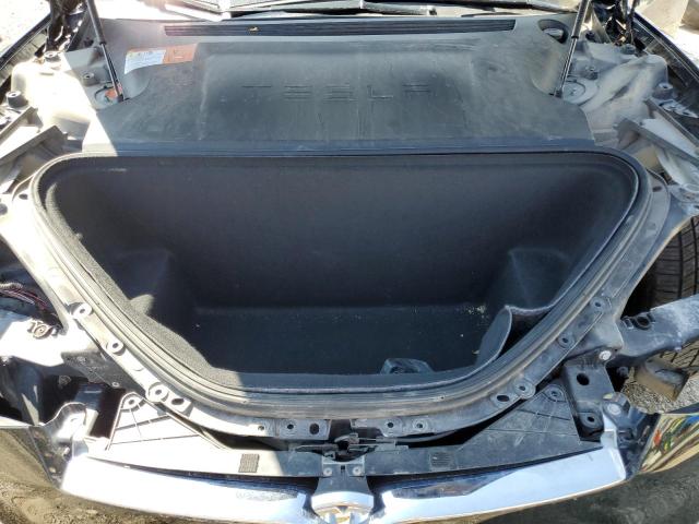 5YJSA1E2XHF217168 - 2017 TESLA MODEL S შავი ფოტო 11
