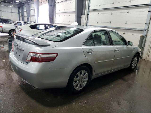 JTNBB46K673043622 - 2007 TOYOTA CAMRY HYBRID SILVER photo 3