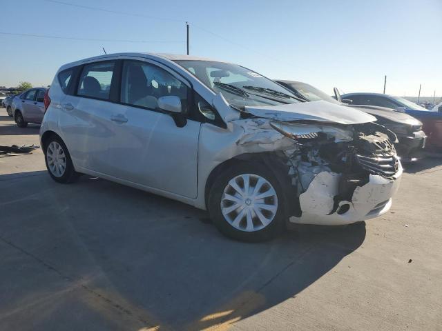 3N1CE2CP7GL362507 - 2016 NISSAN VERSA NOTE S WHITE photo 4