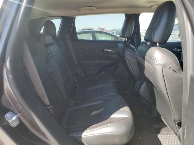 1C4PJMBB7GW311191 - 2016 JEEP CHEROKEE TRAILHAWK შავი ფოტო 10