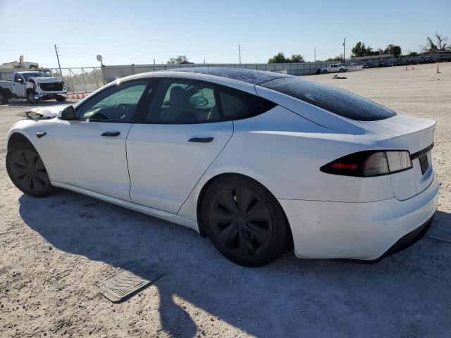 5YJSA1E5XPF498316 - 2023 TESLA MODEL S WHITE photo 2