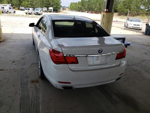 WBAKA8C57CCY37792 - 2012 BMW 750 I WHITE photo 10