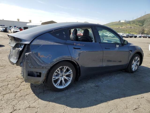 7SAYGDEE2RA216828 - 2024 TESLA MODEL Y GRAY photo 3