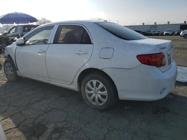 1NXBU4EEXAZ245113 - 2010 TOYOTA COROLLA BASE WHITE photo 2