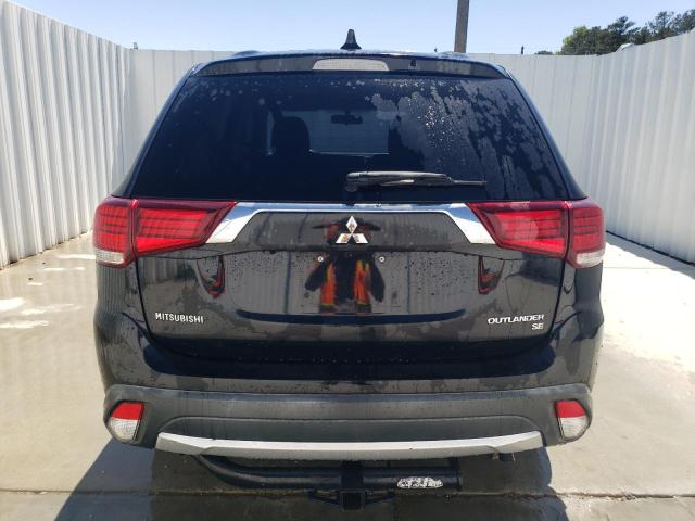 JA4AD3A32JJ001398 - 2018 MITSUBISHI OUTLANDER SE BLACK photo 6