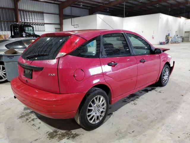3FAFP37N85R108369 - 2005 FORD FOCUS ZX5 RED photo 3