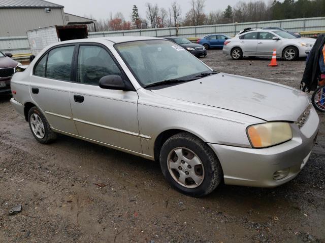 KMHCG45G8YU082646 - 2000 HYUNDAI ACCENT GL SILVER photo 4