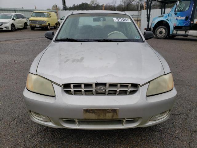 KMHCG45G8YU082646 - 2000 HYUNDAI ACCENT GL SILVER photo 5