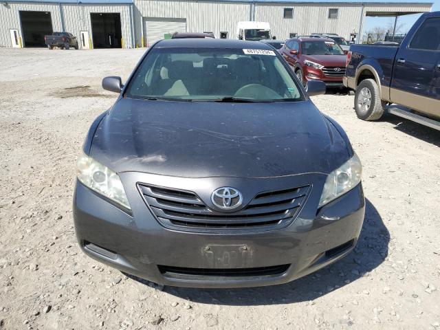 4T4BE46K39R084008 - 2009 TOYOTA CAMRY BASE GRAY photo 5