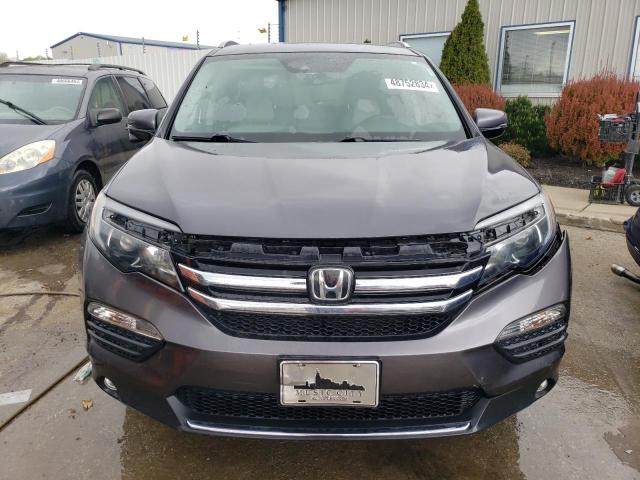 5FNYF6H99HB040579 - 2017 HONDA PILOT TOURING GRAY photo 5