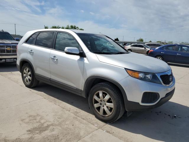 5XYKT3A15CG284779 - 2012 KIA SORENTO BASE SILVER photo 4