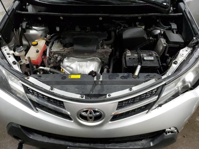 2T3BFREV8FW333096 - 2015 TOYOTA RAV4 LE SILVER photo 11