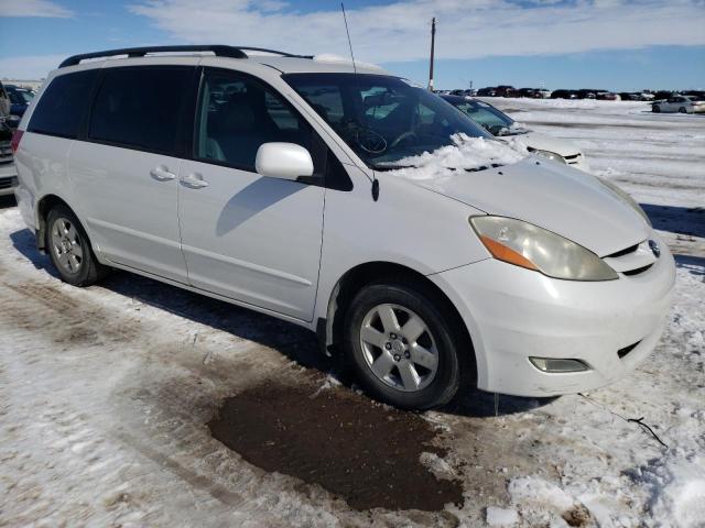 5TDZK23C97S027112 - 2007 TOYOTA SIENNA CE WHITE photo 4