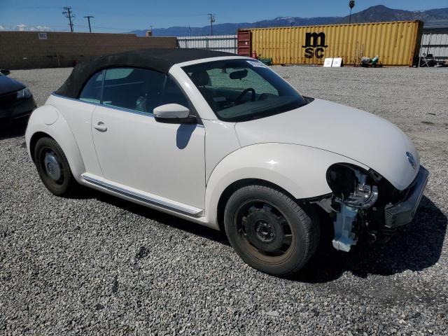 3VW5P7AT7EM804929 - 2014 VOLKSWAGEN BEETLE WHITE photo 4