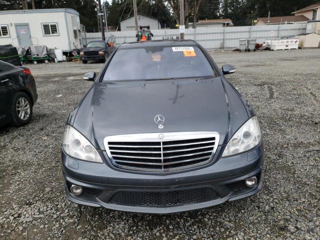 WDDNG77X59A253065 - 2009 MERCEDES-BENZ S 63 AMG GRAY photo 5