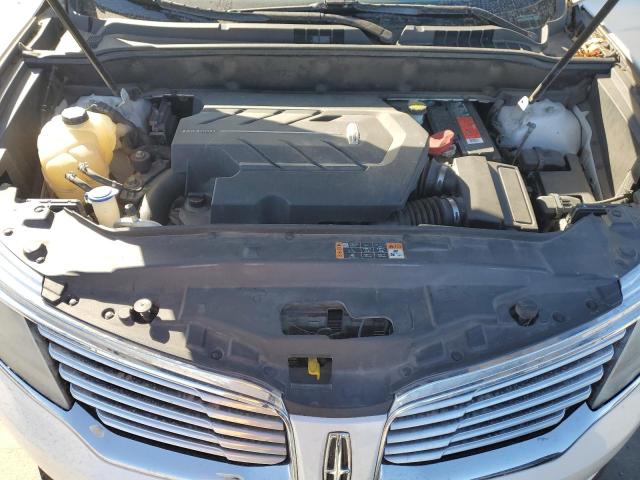 2LMPJ6LP7GBL54002 - 2016 LINCOLN MKX RESERVE 白色 照片 11