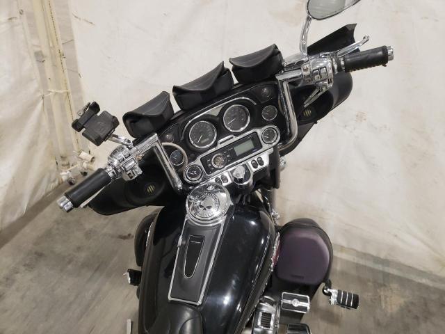 1HD1FC4147Y668708 - 2007 HARLEY-DAVIDSON FLHTCUI 黑色 照片 5