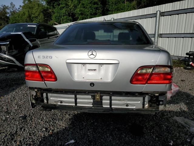 WDBJF65J7YB144814 - 2000 MERCEDES-BENZ E 320 SILVER photo 6