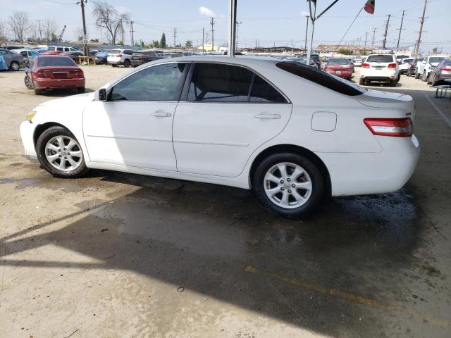 4T4BF3EK7BR209705 - 2011 TOYOTA CAMRY BASE WHITE photo 2