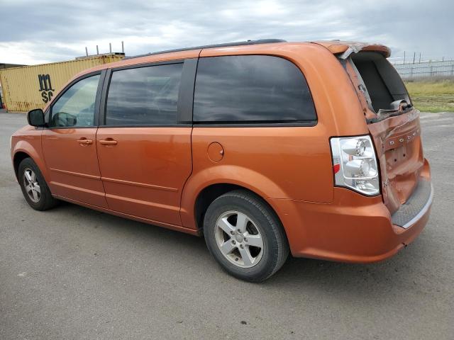 2D4RN3DG2BR786817 - 2011 DODGE GRAND CARA MAINSTREET ORANGE photo 2