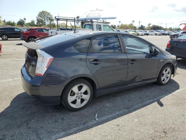 JTDKN3DU6B0267073 - 2011 TOYOTA PRIUS GRAY photo 3