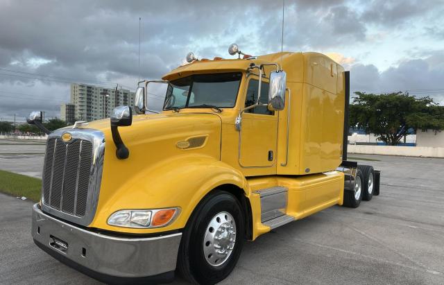 1XPHD49X9AD106020 - 2010 PETERBILT 386 YELLOW photo 2