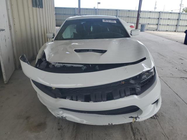 2C3CDXGJ3LH183116 - 2020 DODGE CHARGER SCAT PACK WHITE photo 5