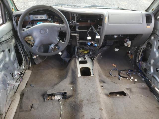 5TEGN92N42Z122229 - 2002 TOYOTA TACOMA DOUBLE CAB PRERUNNER SILVER photo 8