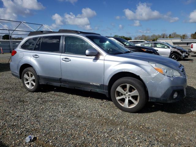 4S4BRBKC2D3202288 - 2013 SUBARU OUTBACK 2.5I LIMITED SILVER photo 4