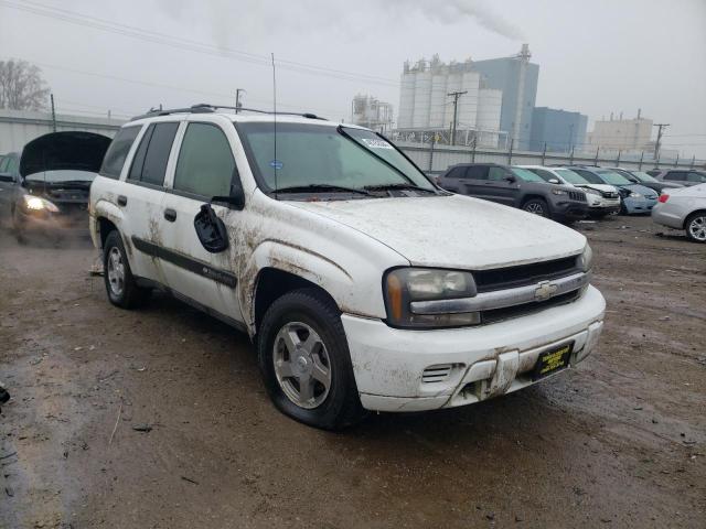 1GNDT13S242131802 - 2004 CHEVROLET TRAILBLAZE LS WHITE photo 4