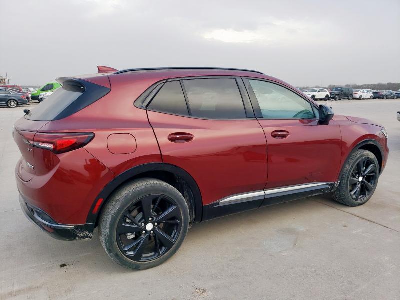 LRBFZNR42MD056229 - 2021 BUICK ENVISION ESSENCE მუქწითელი ფოტო 3