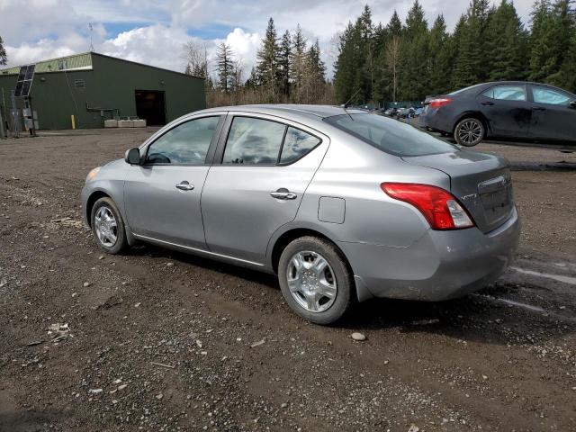 3N1CN7AP4CL839906 - 2012 NISSAN VERSA S SILVER photo 2