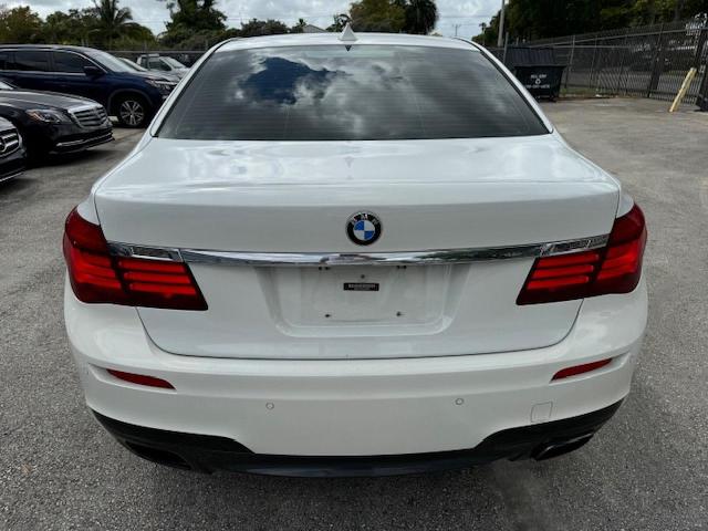 WBAYE4C50FD138946 - 2015 BMW 740 LI WHITE photo 6