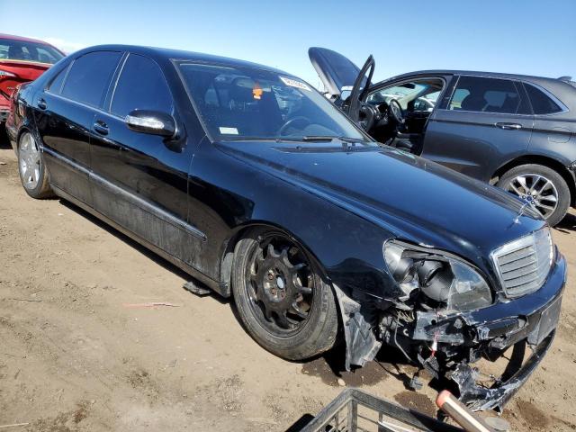 WDBNG75J75A443483 - 2005 MERCEDES-BENZ S 500 BLACK photo 4