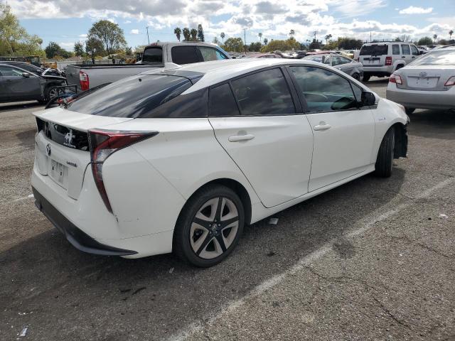 JTDKARFU3G3014357 - 2016 TOYOTA PRIUS WHITE photo 3