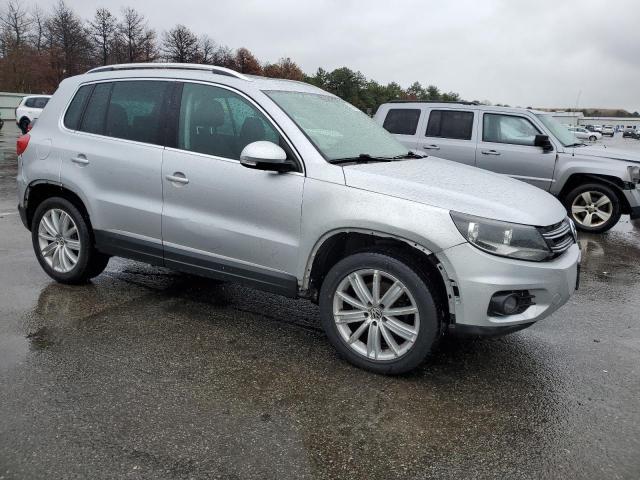 WVGBV7AX6CW543378 - 2012 VOLKSWAGEN TIGUAN S SILVER photo 4