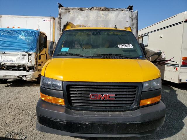 7GZ37TC7XMN004605 - 2021 GMC SAVANA CUTAWAY G3500 YELLOW photo 5