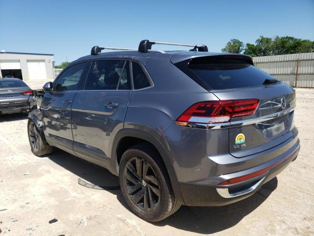 1V2HE2CA2NC212441 - 2022 VOLKSWAGEN ATLAS CROS SE GRAY photo 2