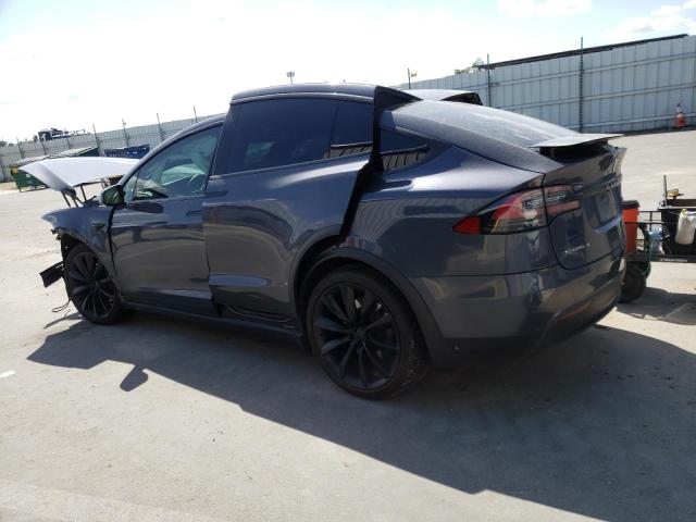 5YJXCDE25HF079332 - 2017 TESLA MODEL X GRAY photo 2