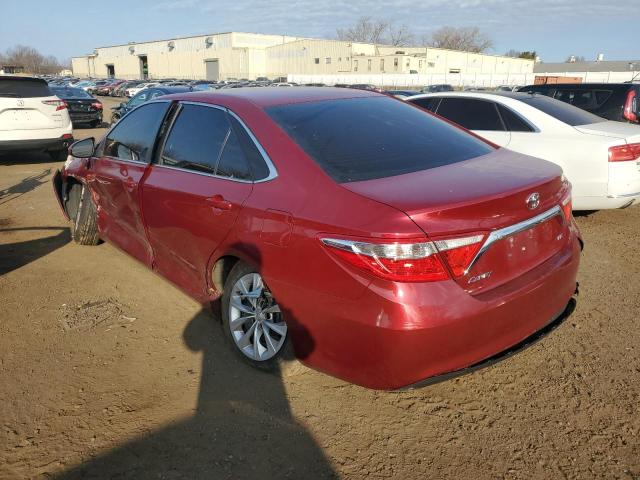4T1BF1FK5GU607452 - 2016 TOYOTA CAMRY LE RED photo 2
