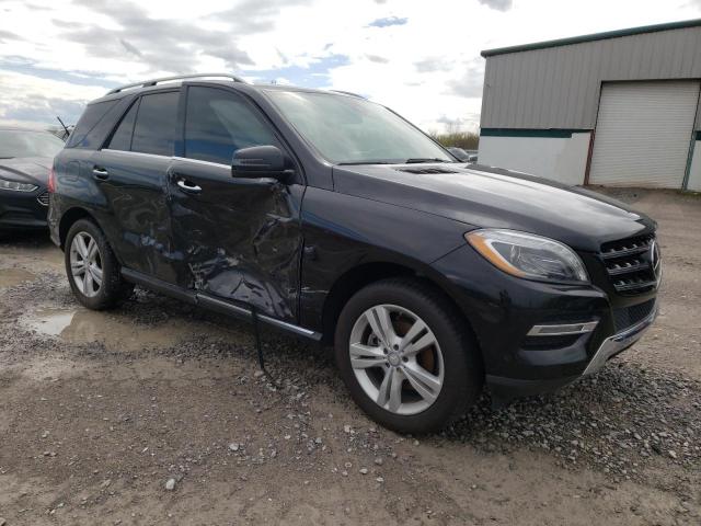 4JGDA5HB3FA494788 - 2015 MERCEDES-BENZ ML 350 4MATIC BLACK photo 4
