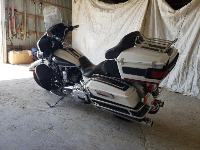 1HD1FC4148Y706634 - 2008 HARLEY-DAVIDSON FLHTCUI 白色 照片 3