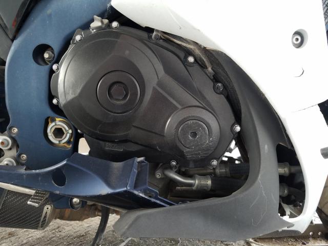 JS1GT78AXB2101947 - 2011 SUZUKI GSX-R1000 TWO TONE photo 6