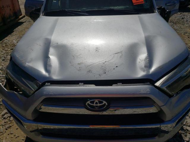 JTEBU5JR7F5267280 - 2015 TOYOTA 4RUNNER SR5 SILVER photo 12