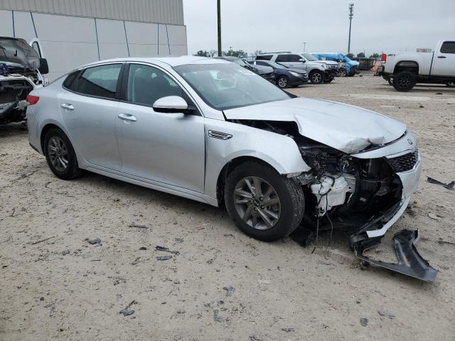 5XXGT4L36KG307144 - 2019 KIA OPTIMA LX SILVER photo 4