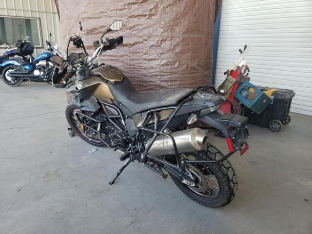 WB10B1207EZL07047 - 2014 BMW F800 GS TWO TONE photo 2