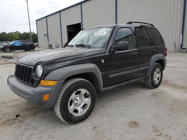 2005 JEEP LIBERTY SPORT, 