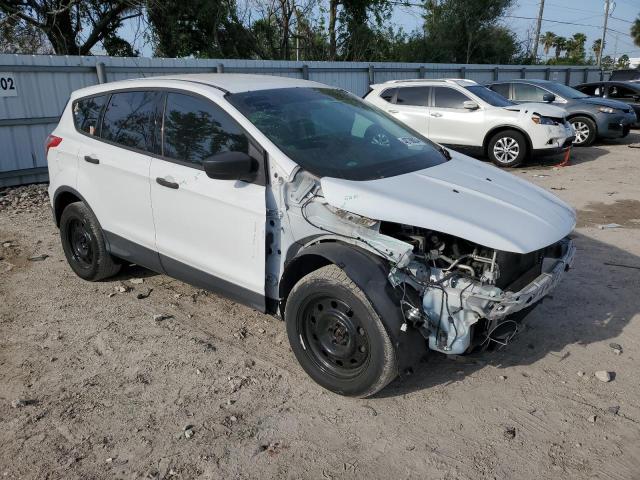 1FMCU0F73DUD22471 - 2013 FORD ESCAPE S WHITE photo 4